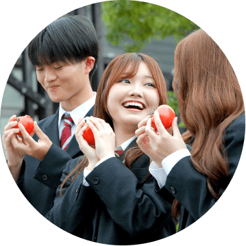 いわきのトマトで感謝を伝える学生たち