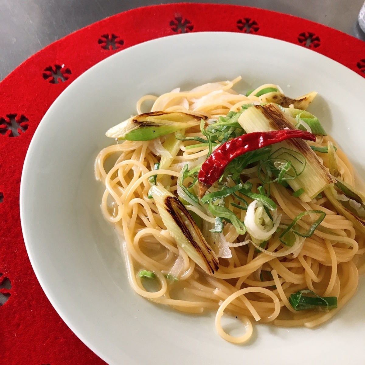 パスタと酒味の店 ワンモア